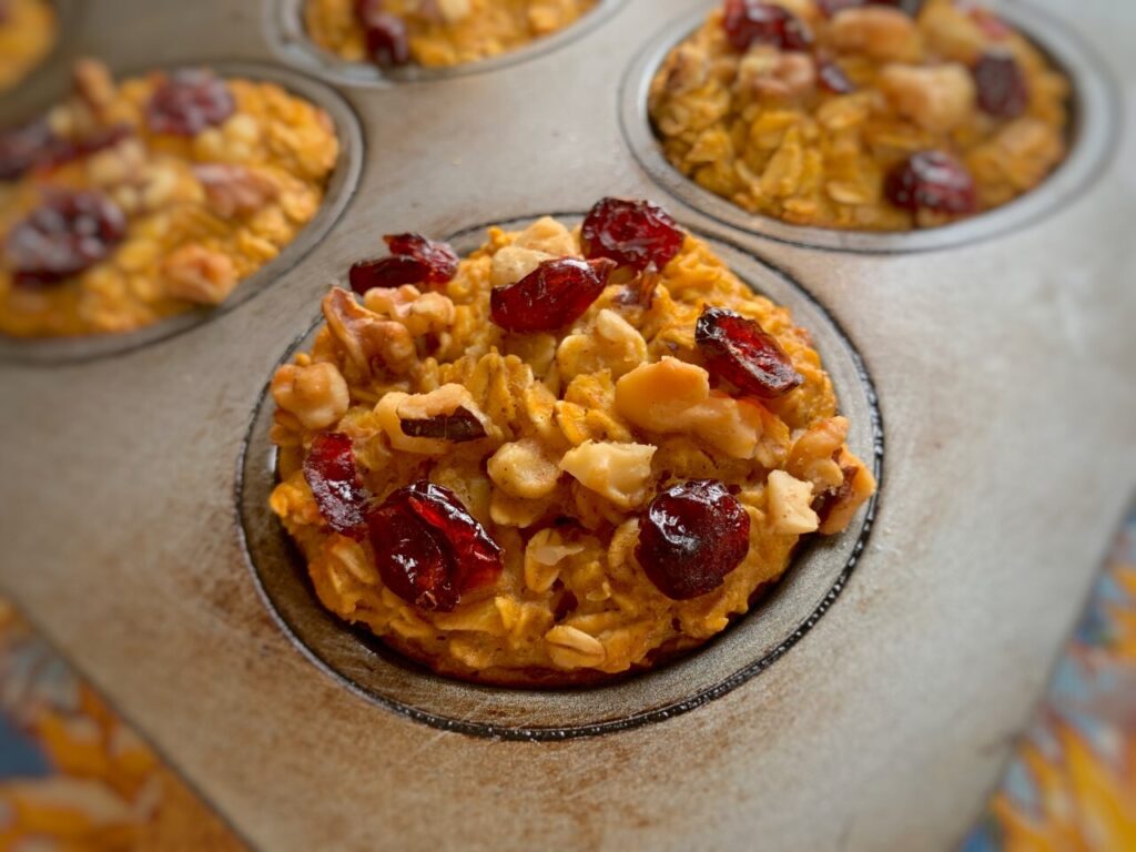 Pumpkin Oatmeal Muffins