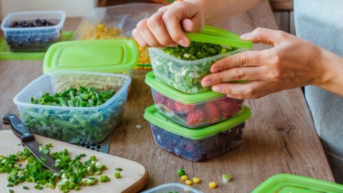 Meal prepping with containers